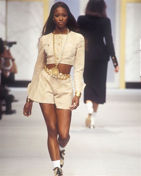 naomi campbell chanel 1993